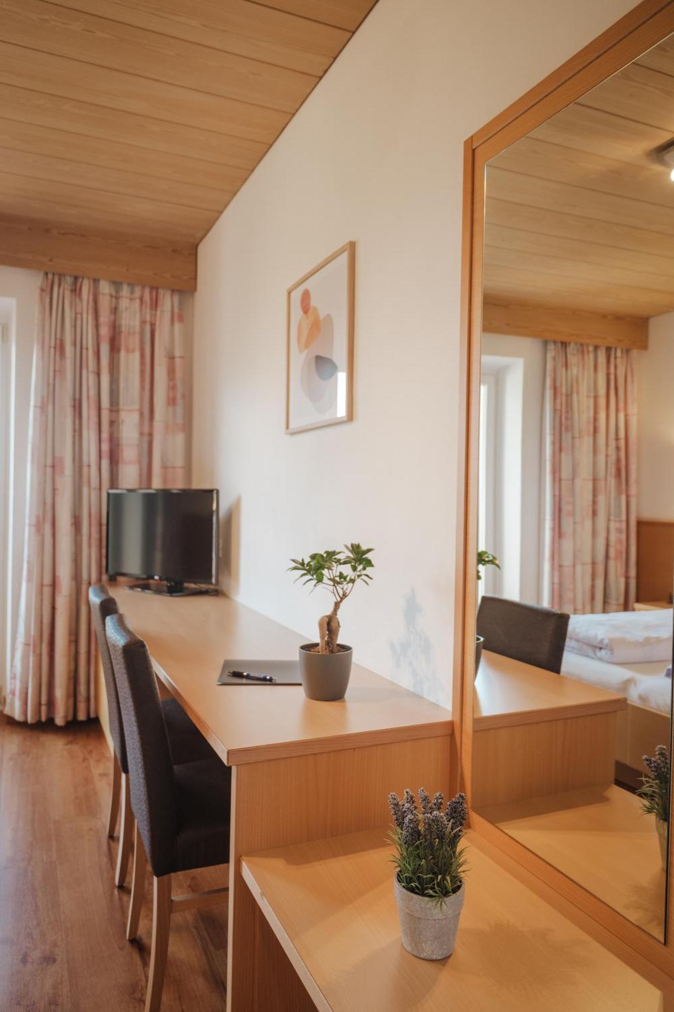 Hotel Elisabeth Merano Ngoại thất bức ảnh
