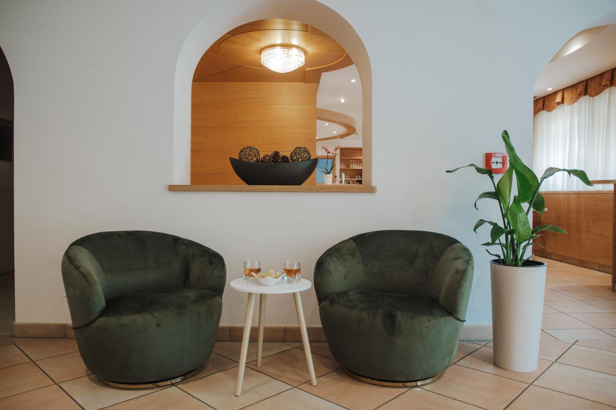 Hotel Elisabeth Merano Ngoại thất bức ảnh
